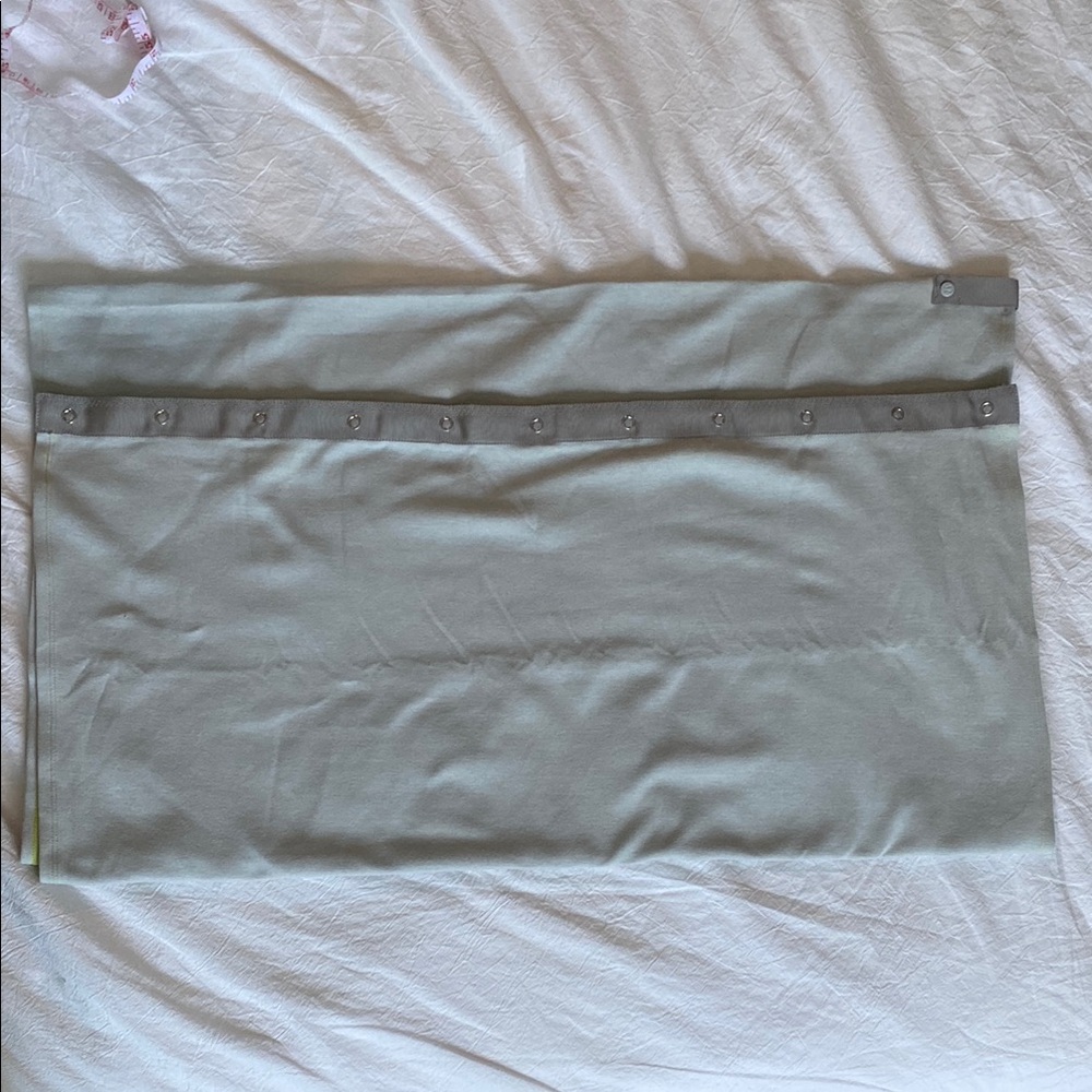 lululemon athletica Light Gray Scarf - Picture 4 of 6